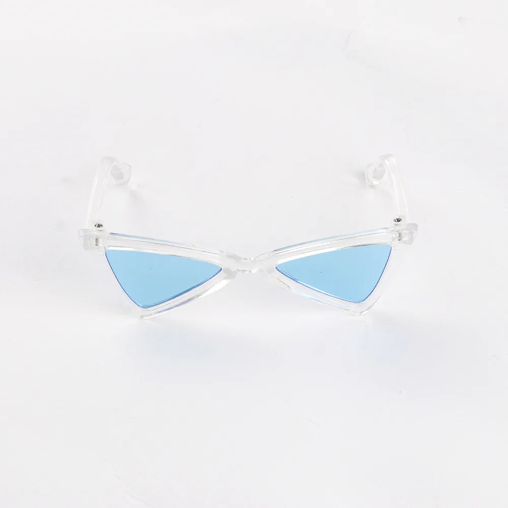Vintage Triangle Cat Sunglasses – Reflective Eyewear for Small Cats & Dogs, Perfect Photo Prop
