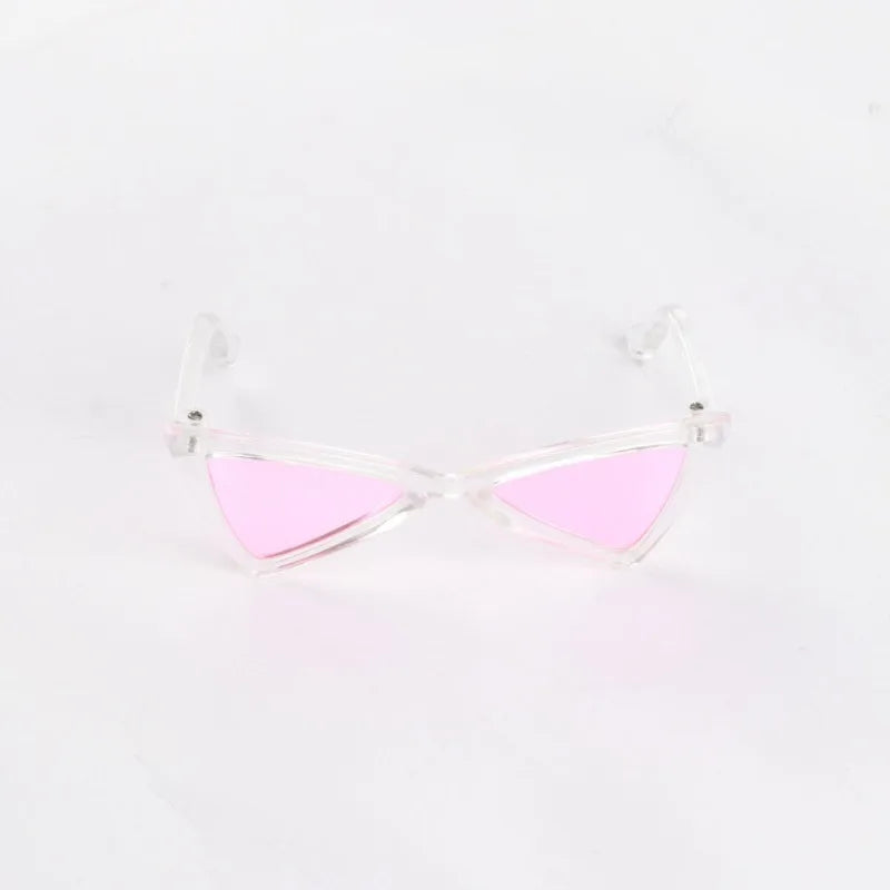 Vintage Triangle Cat Sunglasses – Reflective Eyewear for Small Cats & Dogs, Perfect Photo Prop