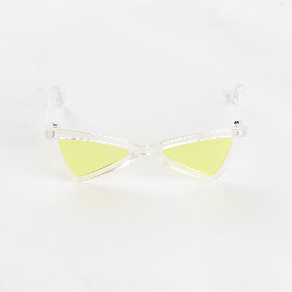 Vintage Triangle Cat Sunglasses – Reflective Eyewear for Small Cats & Dogs, Perfect Photo Prop